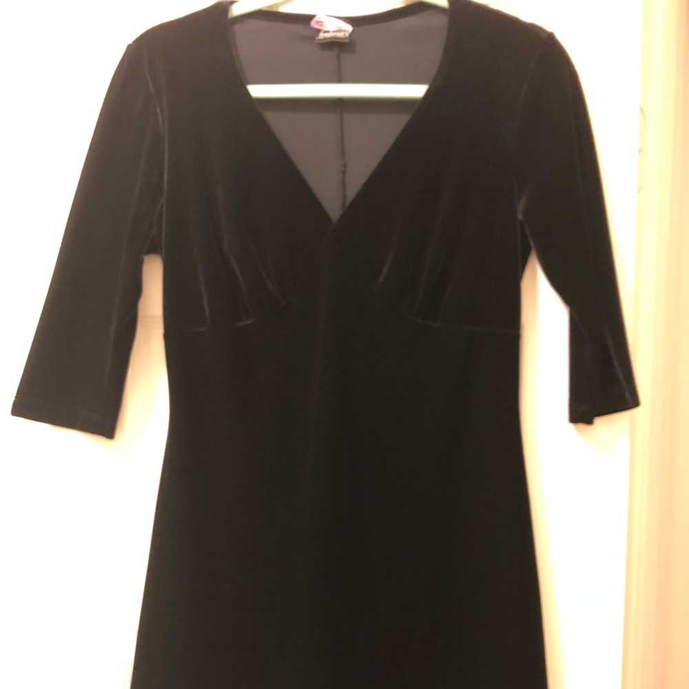 Fredricks of Hollywood 7 for $20 5 & under items